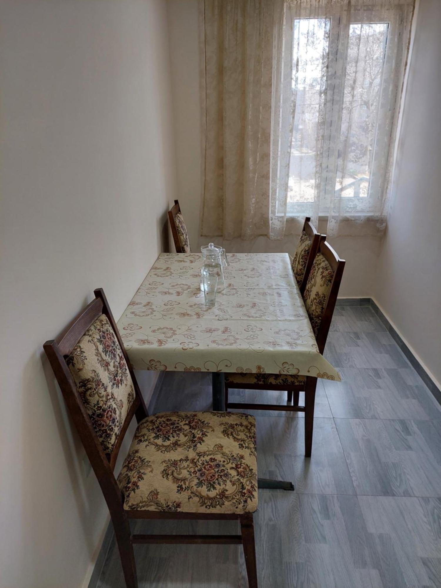 Sevan Em & Yu Kültér fotó